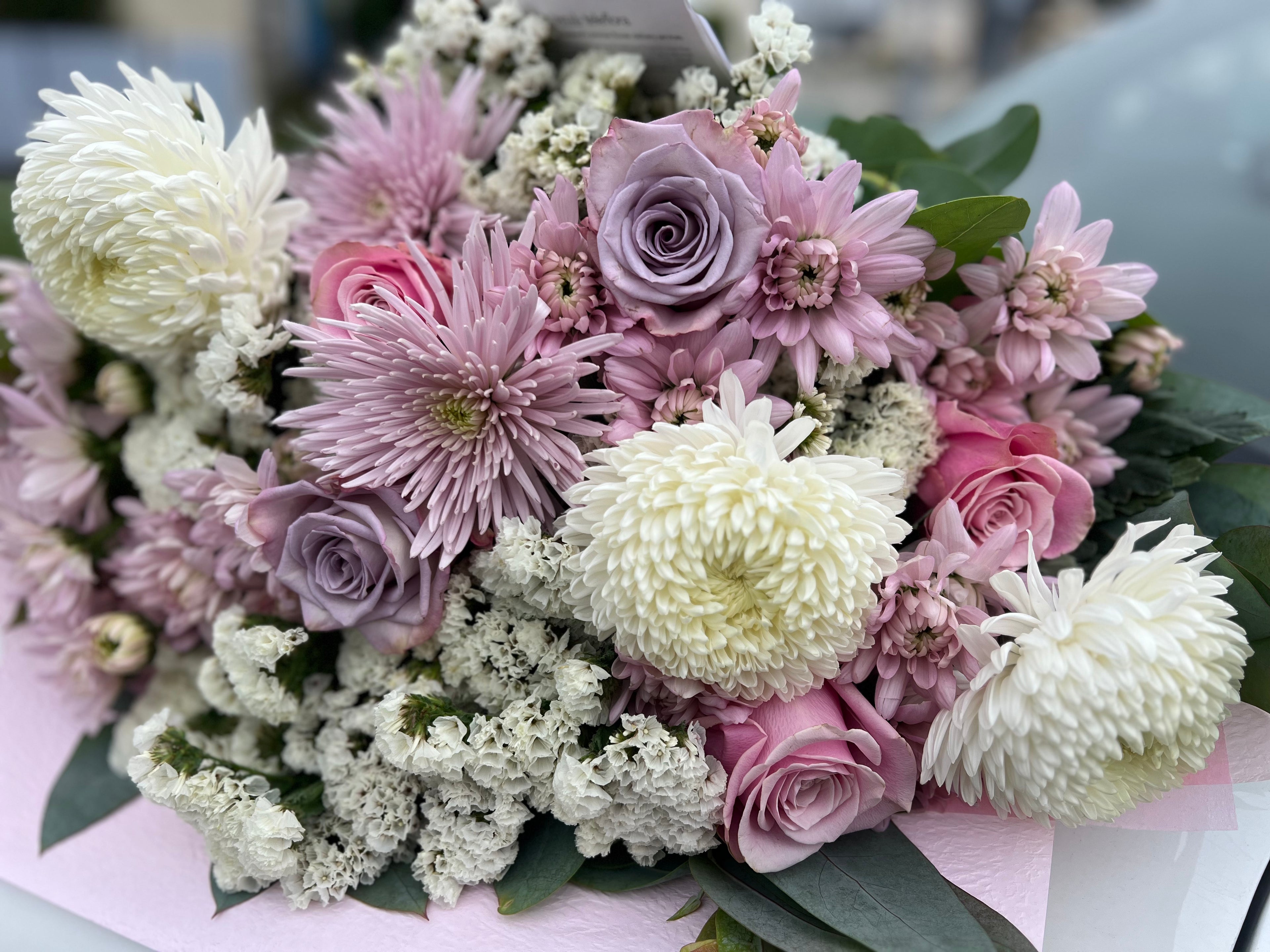 slider image slider_item_qDNcaM