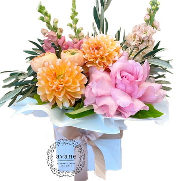 Bright Tones Arrangement