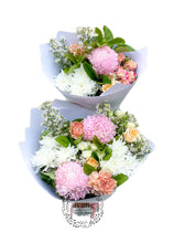 Load image into Gallery viewer, Pastel Tones Bouquet
